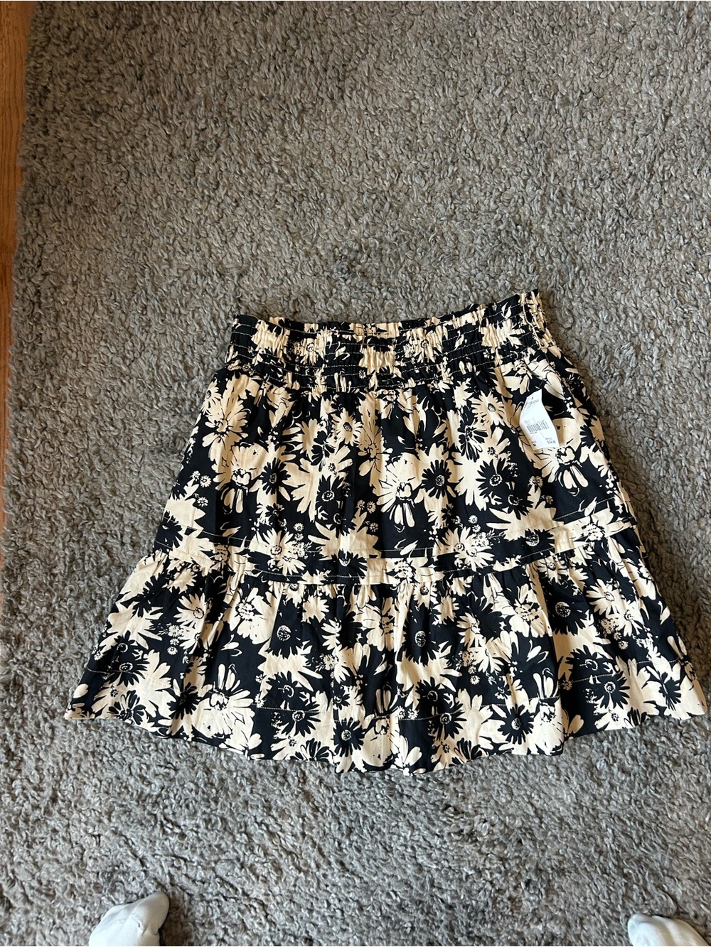 Versona Black and Cream Floral Skater Skirt